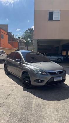 FORD FOCUS 2.0 GHIA 16V FLEX 4P AUTOMÁTICO